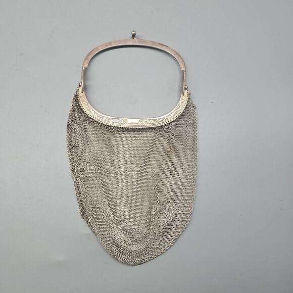 Antique Mesh Purse – Hinged Frame, Engraved Design Likely German Silver Unmarked - Picture 6 of 13